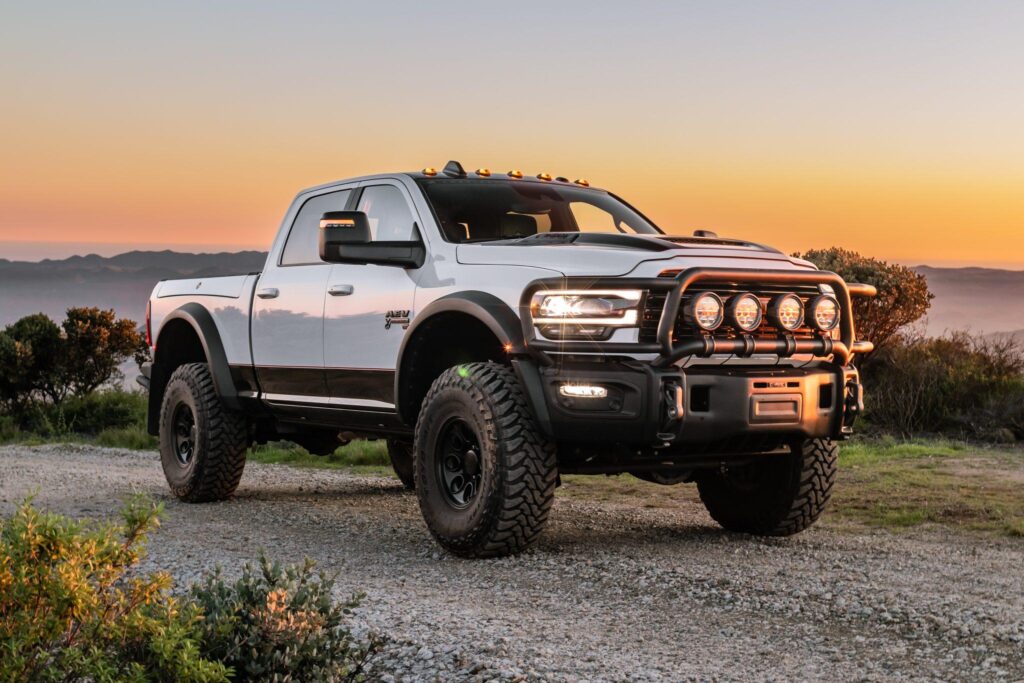 2023 Ram 2500 Laramie Night Crew Cab 4×4 AEV Prospector XL