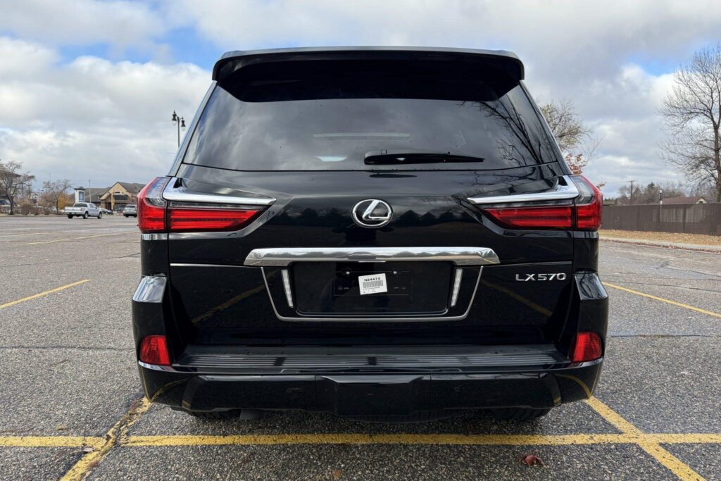 2018 Lexus LX570