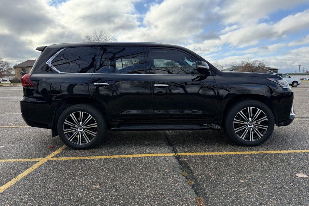 2018 Lexus LX570